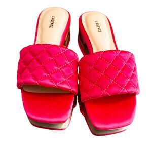 L'AGENCE PINK SATIN QUILTED SLIDE SANDALS SIZE 6 BRAND NEW